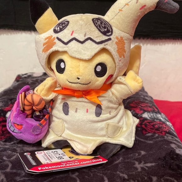pumpkin parade pikachu